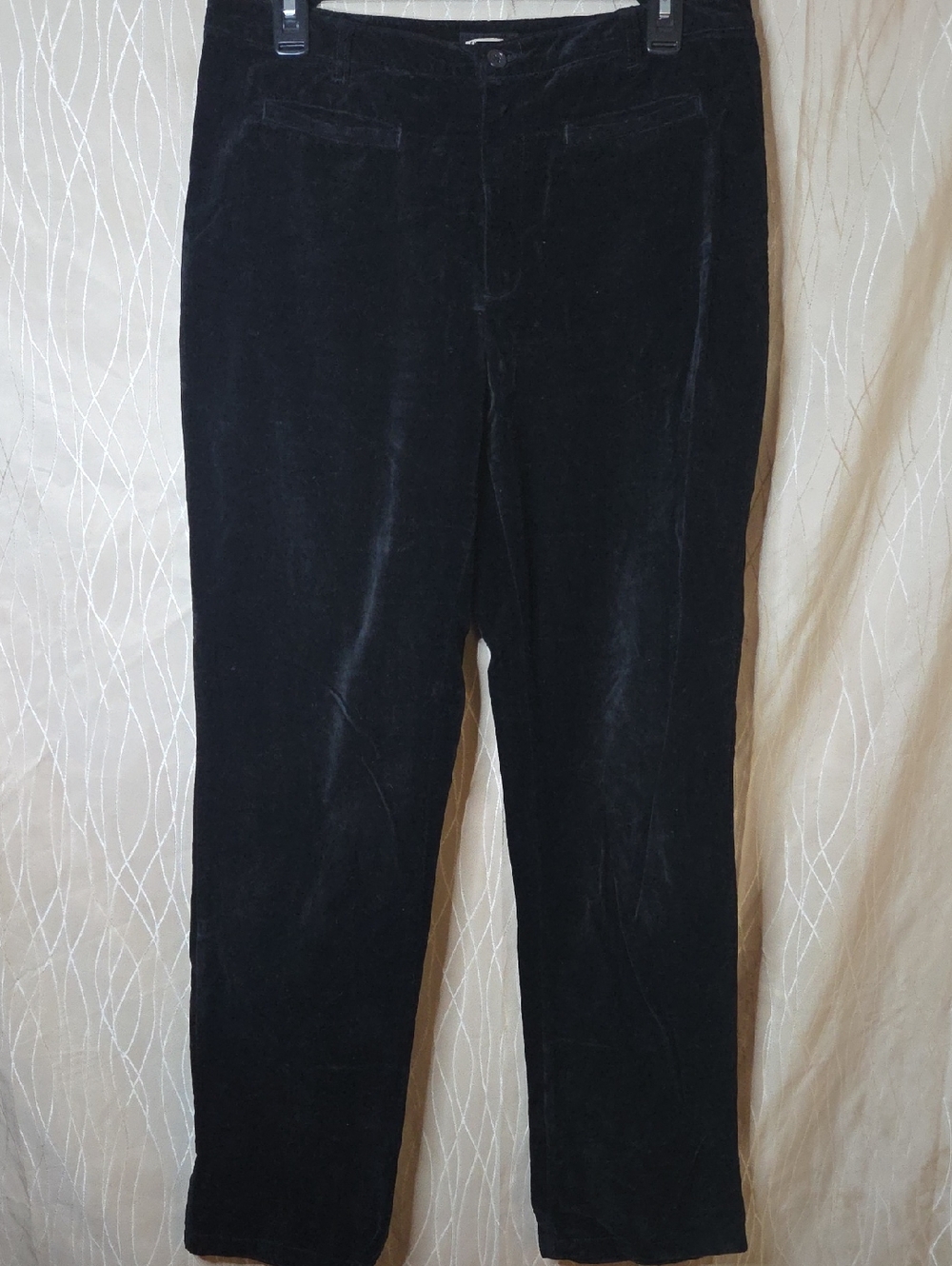 Old Navy Black Corduroy Straight-Leg Women's Pants‎